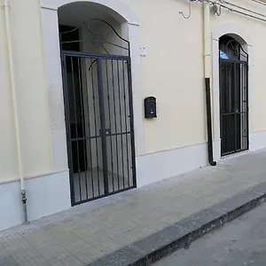 Syracuseapartments Isonzo Di Siracusa Stupendo Vicino Ad Ortigia E A 200m Dal Mare Syracuse
