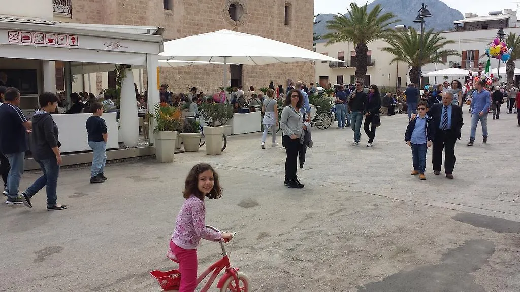 Casa Vacanze Mari San Vito Lo Capo 0*,  Italy